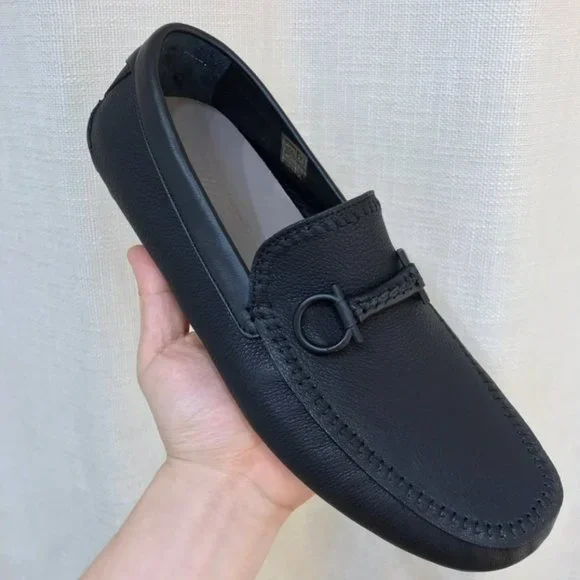 Salvatore Ferragamo | Shoes | New Authentic Salvatore  display picture 3